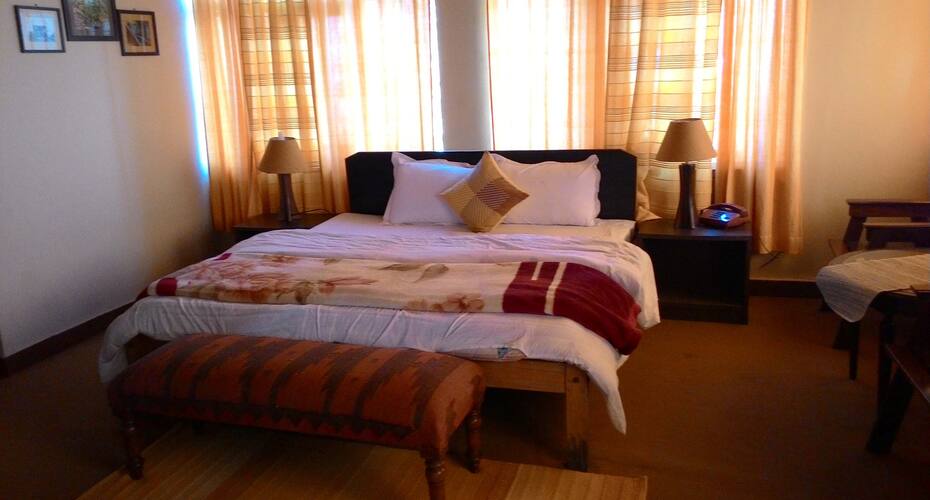 Hotel Shri Nath Palace, Bhilwara 1